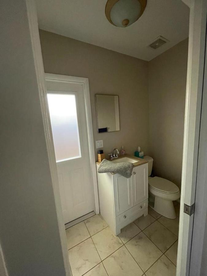 Quaint Guest Room Close To Siesta Key ซาราโซตา ภายนอก รูปภาพ